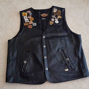 Harley Davidson Leather Biker Vest /Pins